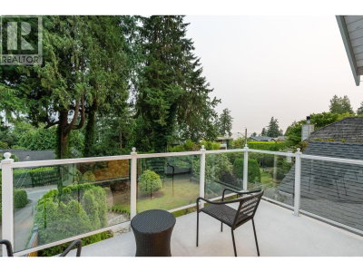4043 ROSE Crescent | West Vancouver British Columbia | Slide Image Thirty-six