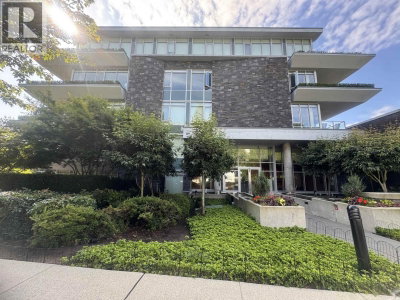 866 ARTHUR ERICKSON Place | West Vancouver British Columbia | Slide Image One