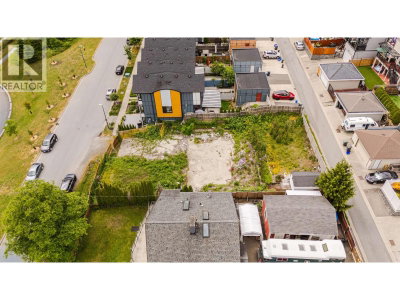3429 ROXTON Avenue | Coquitlam British Columbia | Slide Image Nineteen