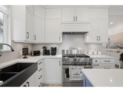 18088 8 Avenue | Surrey British Columbia | Slide Image Eleven