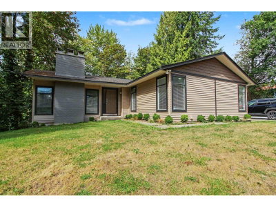 13025 238 Street | Maple Ridge British Columbia | Slide Image Two