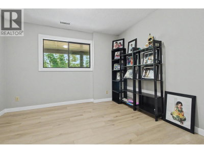 13025 238 Street | Maple Ridge British Columbia | Slide Image Thirty-two