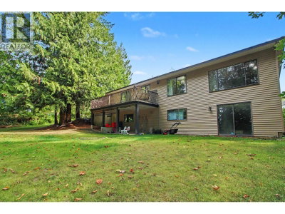 13025 238 Street | Maple Ridge British Columbia | Slide Image Thirty-six