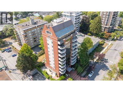 2128 43RD Avenue | Vancouver British Columbia | Slide Image Thirty-eight