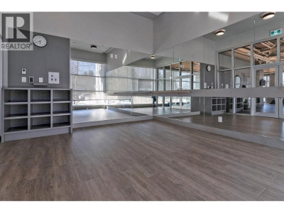 530 WHITING Way | Coquitlam British Columbia | Slide Image Seventeen