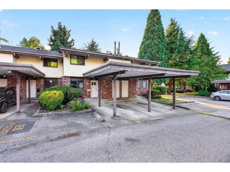 13931 74 Avenue Surrey British Columbia, V3W 6G6 - 3 Bedrooms Home For Sale