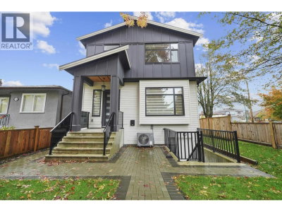 2995 17TH Avenue | Vancouver British Columbia | Slide Image One