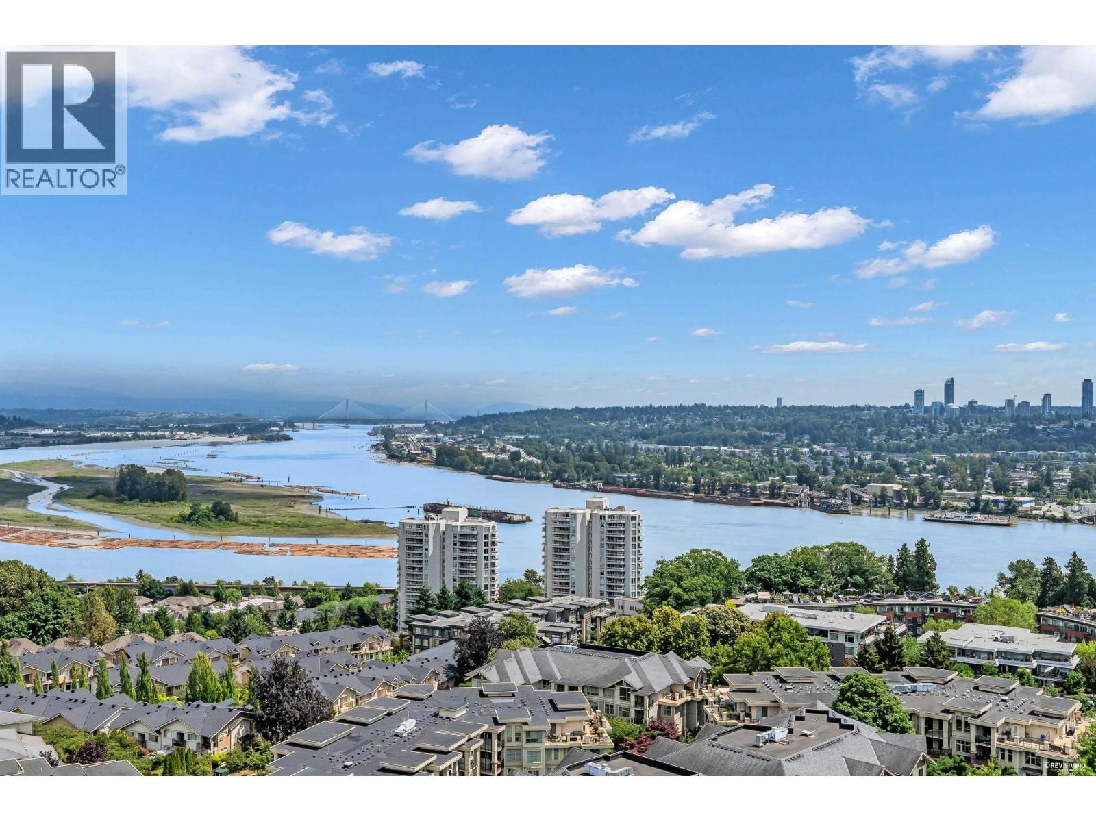 280 ROSS Drive, New Westminster, British Columbia V3L 0C2