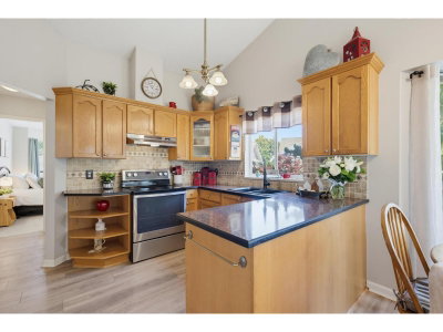9072 FLEETWOOD Way | Surrey British Columbia | Slide Image Seventeen