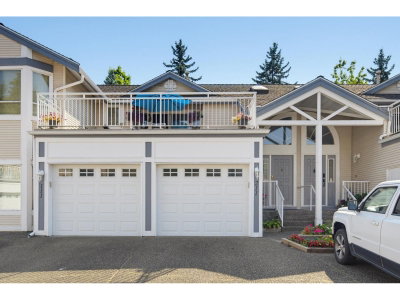 9072 FLEETWOOD Way | Surrey British Columbia | Slide Image Two