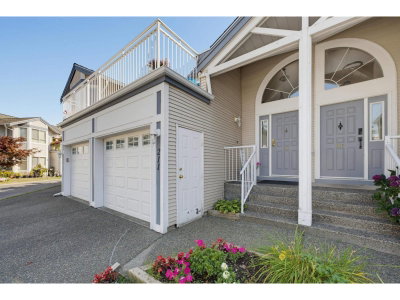 9072 FLEETWOOD Way | Surrey British Columbia | Slide Image Three