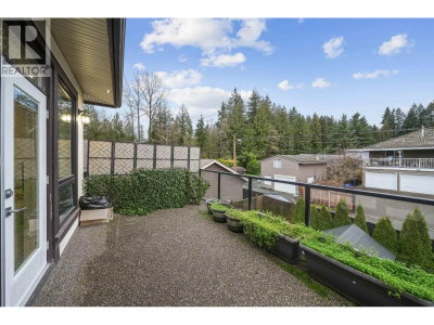 656 BLUE MOUNTAIN Street | Coquitlam British Columbia | Slide Image Thirty-two