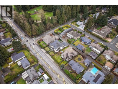 656 BLUE MOUNTAIN Street | Coquitlam British Columbia | Slide Image Thirty-eight