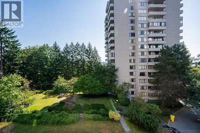 2020 BELLWOOD Avenue | Burnaby British Columbia | Slide Image Nineteen