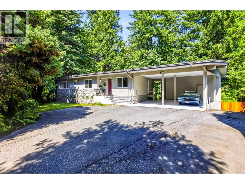 990 JARVIS Street Coquitlam British Columbia, V3J 5A1 - 5 Bedrooms Home For Sale