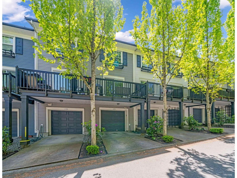 8767 162 Street Surrey British Columbia, V4N 6K7 - 3 Bedrooms Condo For Sale