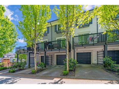 8767 162 Street | Surrey British Columbia | Slide Image Thirty