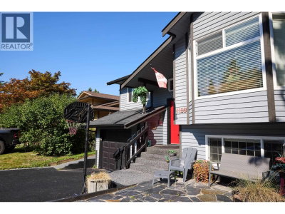 1183 FALCON Drive | Coquitlam British Columbia | Slide Image Three