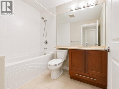 4759 VALLEY Drive | Vancouver British Columbia | Slide Image Nine