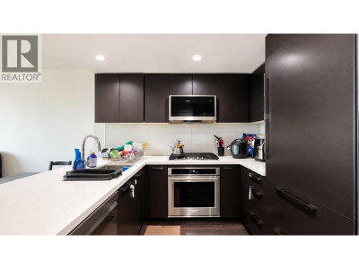3093 WINDSOR Gate | Coquitlam British Columbia | Slide Image Eight