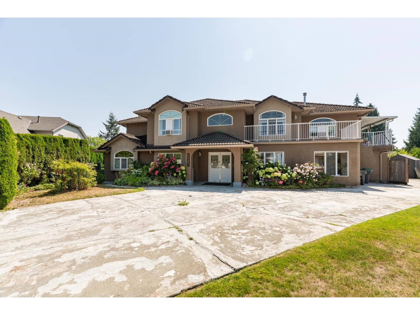 8925 157TH Street, Surrey, British Columbia V4N 2Y5