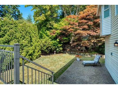 16379 9 Avenue | Surrey British Columbia | Slide Image Thirty-five