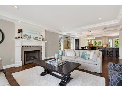 16379 9 Avenue | Surrey British Columbia | Slide Image Eight