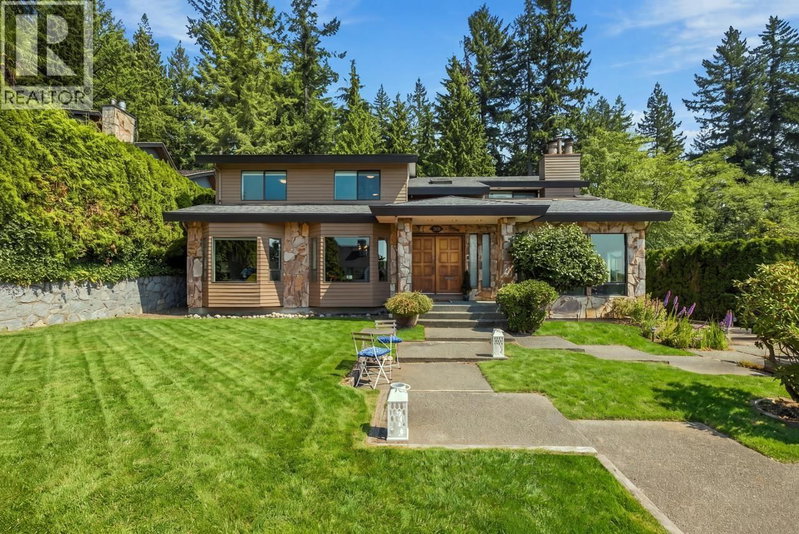 2008 BLAIRVIEW Avenue North Vancouver British Columbia, V7H 2N4 - 7 Bedrooms Home For Sale