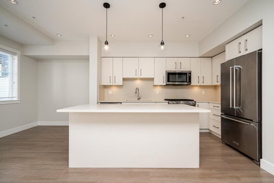 22128 48A Avenue | Langley British Columbia | Slide Image Thirteen