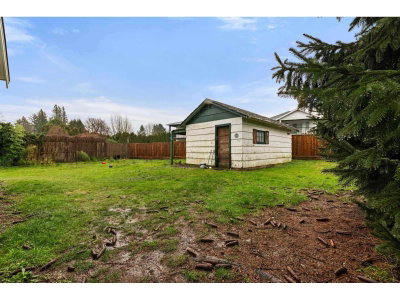 46022 CLARKE Drive | Chilliwack British Columbia | Slide Image Thirty-three