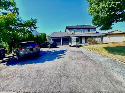 7376 123 Street | Surrey British Columbia | Slide Image Twenty-six