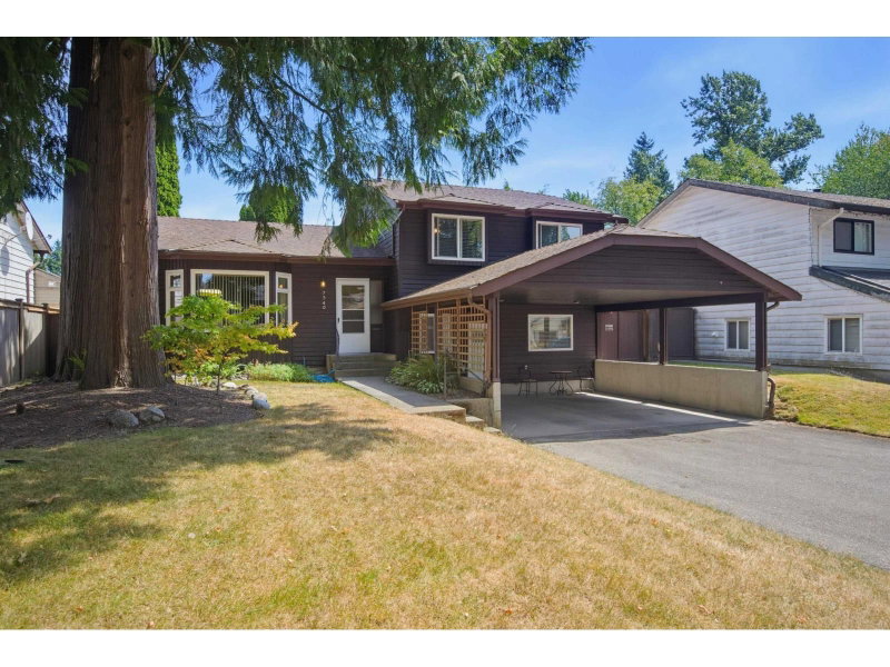 7340 TODD Crescent Surrey British Columbia, V3W 7N6 - 3 Bedrooms Home For Sale