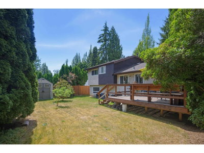 7340 TODD Crescent | Surrey British Columbia | Slide Image Thirty