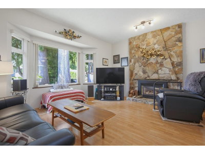 7340 TODD Crescent | Surrey British Columbia | Slide Image Six