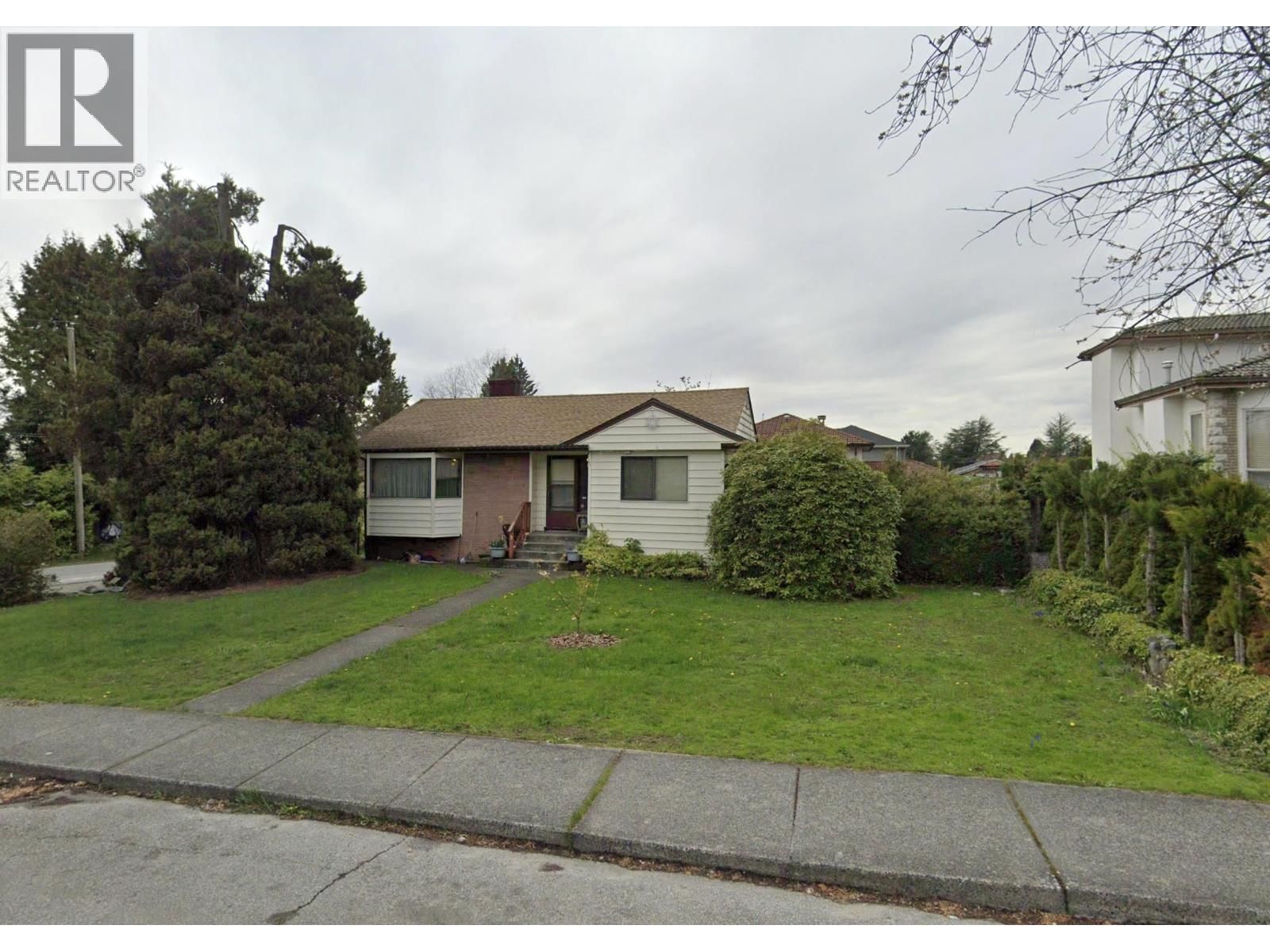 7187 WILLINGDON Avenue, Burnaby, British Columbia V5J 3R4