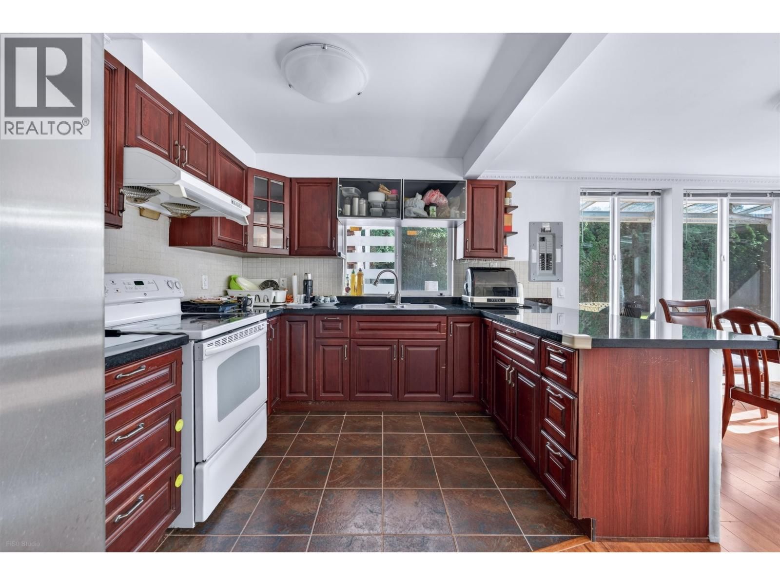 9491 SEACOTE ROAD Image 7