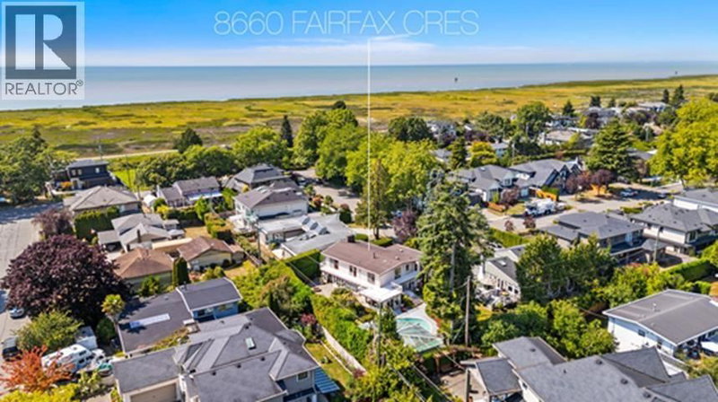 8660 FAIRFAX Crescent Richmond British Columbia, V7C 1Y1 - 4 Bedrooms Home For Sale