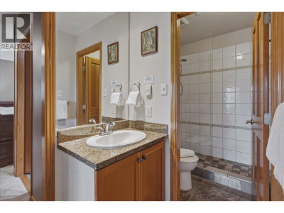 4749 SPEARHEAD Drive | Whistler British Columbia | Slide Image Thirteen
