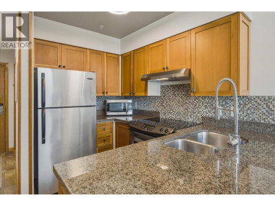 4749 SPEARHEAD Drive | Whistler British Columbia | Slide Image Seven