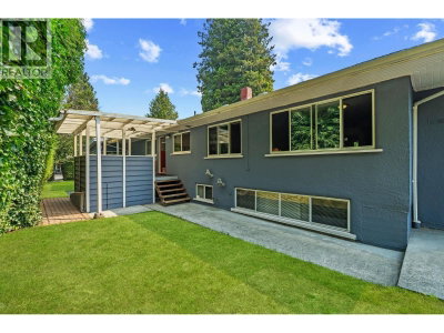 3455 HIGHLAND Boulevard | North Vancouver British Columbia | Slide Image Thirty-three