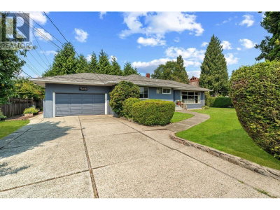 3455 HIGHLAND Boulevard | North Vancouver British Columbia | Slide Image Thirty-six