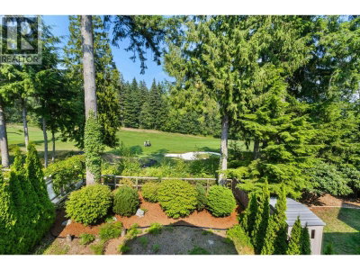 3285 CHARTWELL | Coquitlam British Columbia | Slide Image Twenty-two