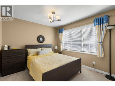 3285 CHARTWELL | Coquitlam British Columbia | Slide Image Twenty-six