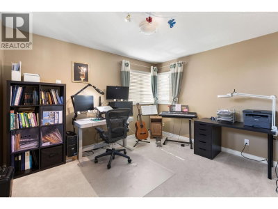 3285 CHARTWELL | Coquitlam British Columbia | Slide Image Twenty-eight