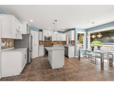 35823 GRAYSTONE Drive | Abbotsford British Columbia | Slide Image Seventeen