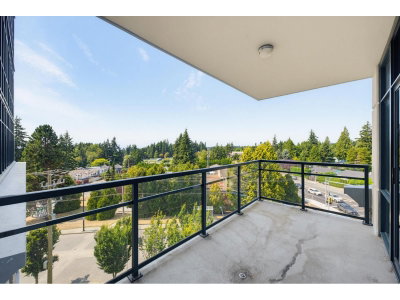 14824 NORTH BLUFF Road | White Rock British Columbia | Slide Image Thirty