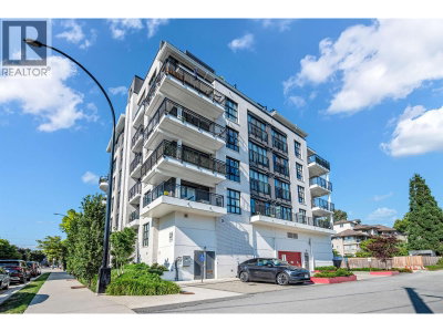2446 SHAUGHNESSY Street | Port Coquitlam British Columbia | Slide Image Three