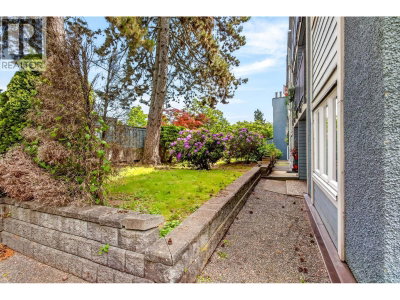 1122 KING ALBERT Avenue | Coquitlam British Columbia | Slide Image Twenty