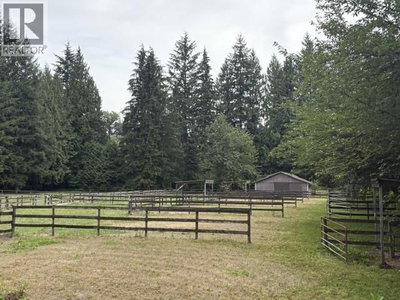 21810 132 Avenue | Maple Ridge British Columbia | Slide Image Twenty-four