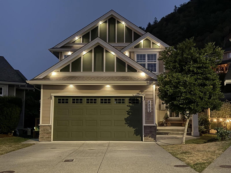 5602 THOM CREEK Drive Chilliwack British Columbia, V2R 5Z6 - 3 Bedrooms Home For Sale